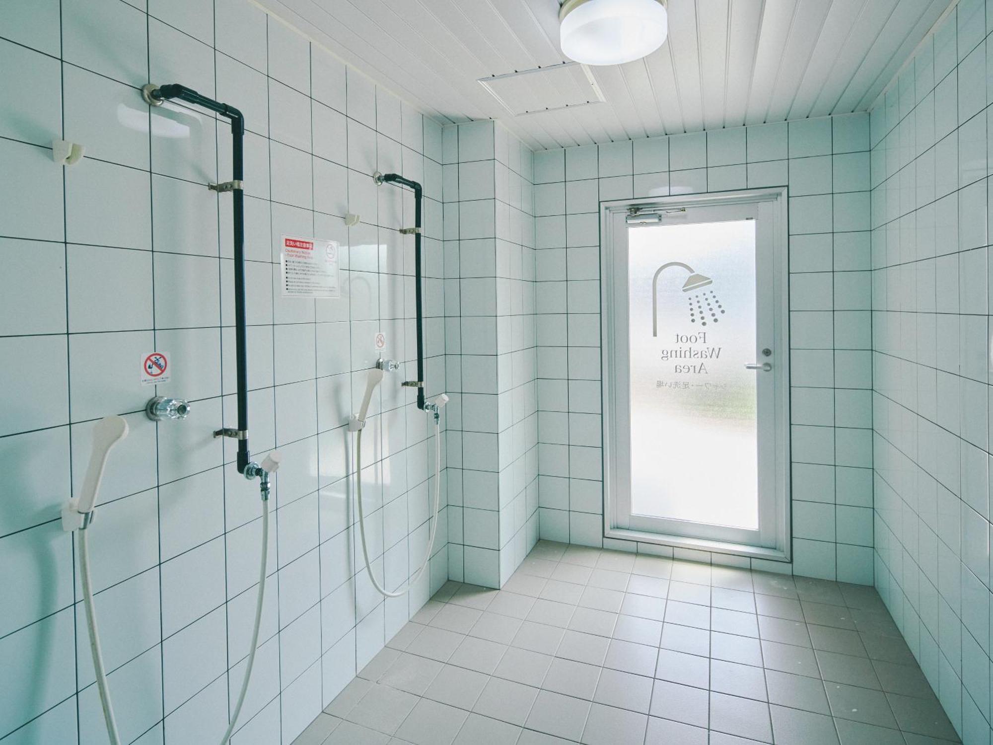 Апартаменты Guest Living Mu Nanki Сирахама Экстерьер фото